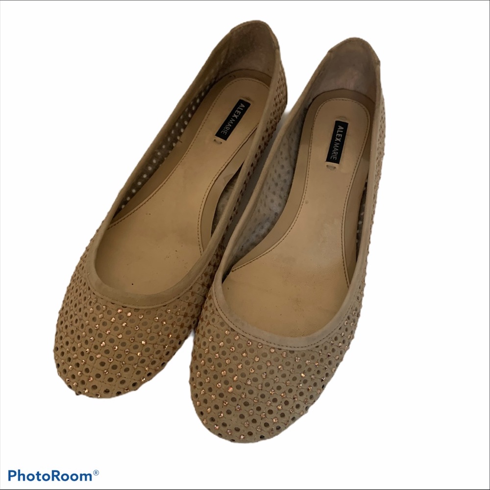 💰3/$20💰 AlexMarie flats, nude with sparkle, S 9